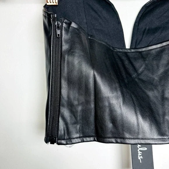 Lulus NWT Fierce Favorite Vegan Leather Strapless Bustier Crop Top Black Medium - Picture 4 of 6